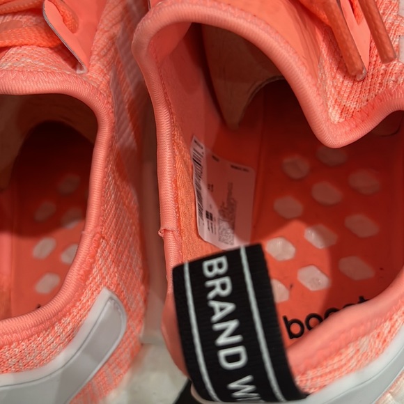 Brand New NMD R1 W SUNGLO SIZE 10 - Picture 2 of 5